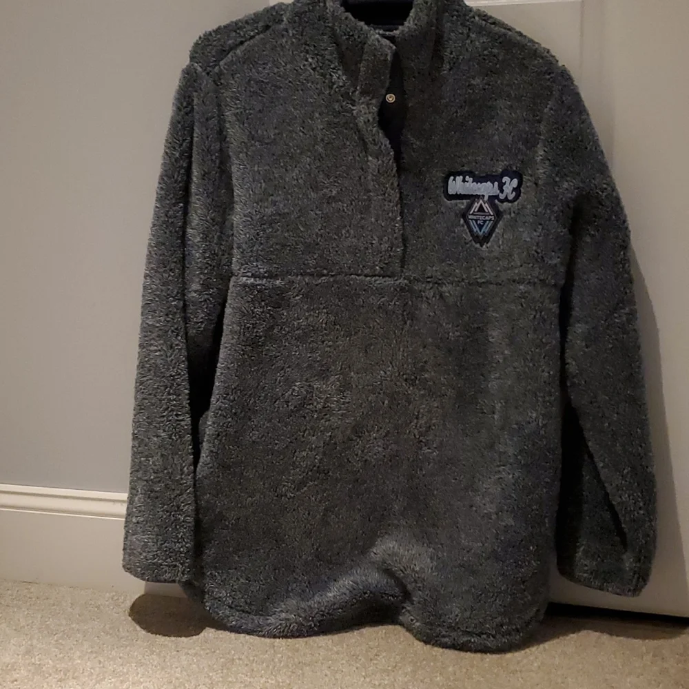 Vancouver Whitecaps Sweatshirt - Picture 1 of 9